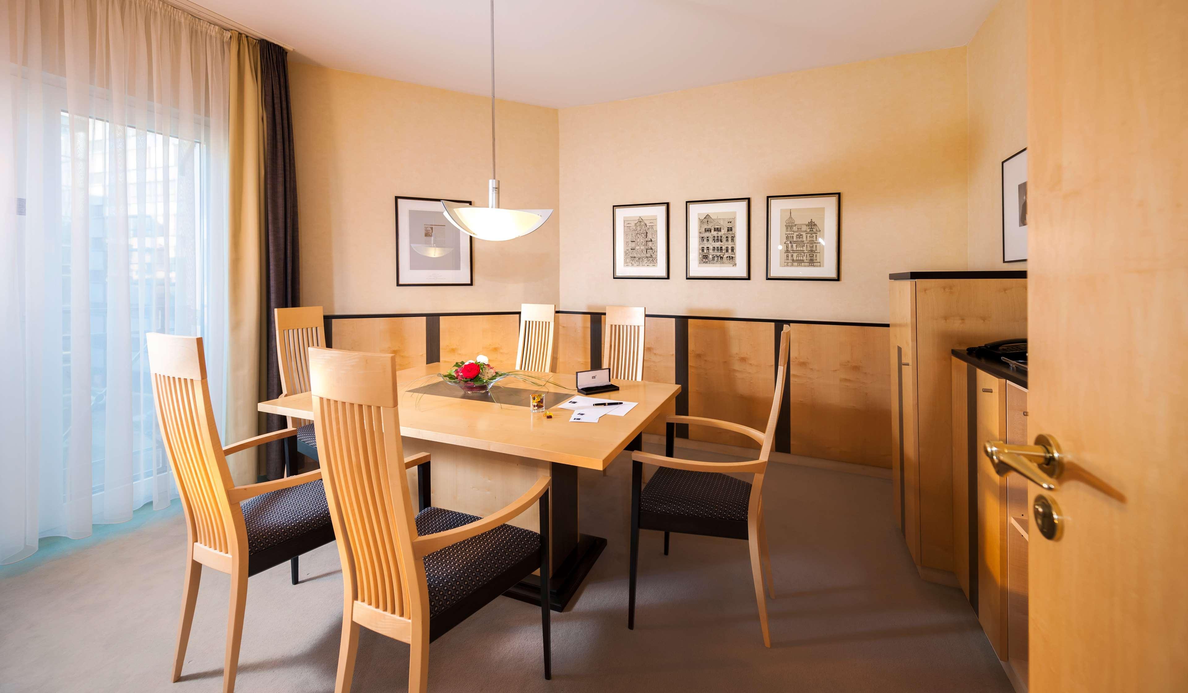 Hotel Dorint Charlottenhof Halle