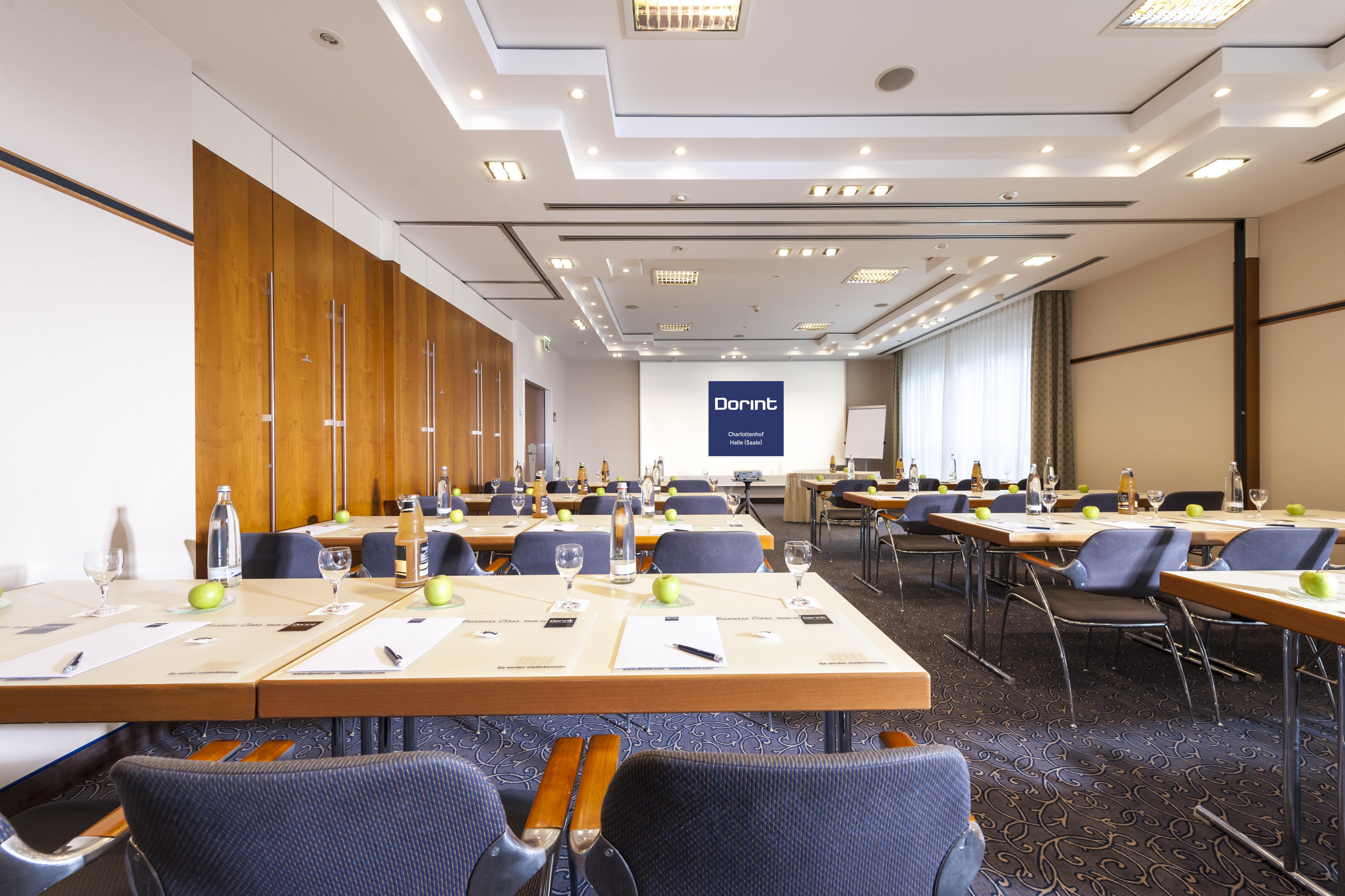 Dorint Charlottenhof Halle Hotel 4*