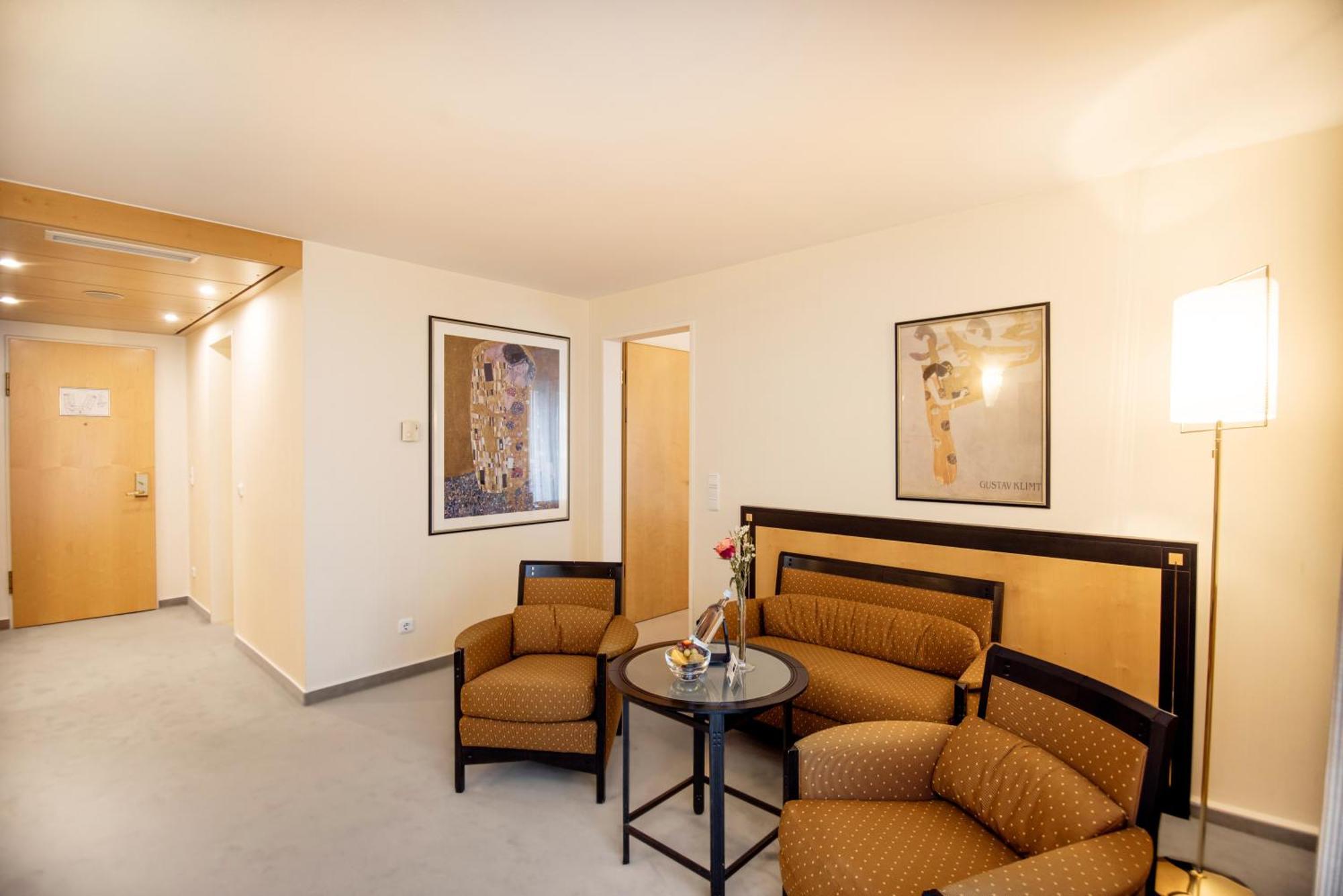 Dorint Charlottenhof Halle Hotel 4*