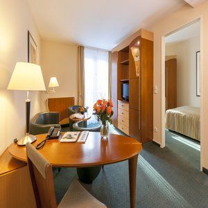 Dorint Charlottenhof Halle Hotel
